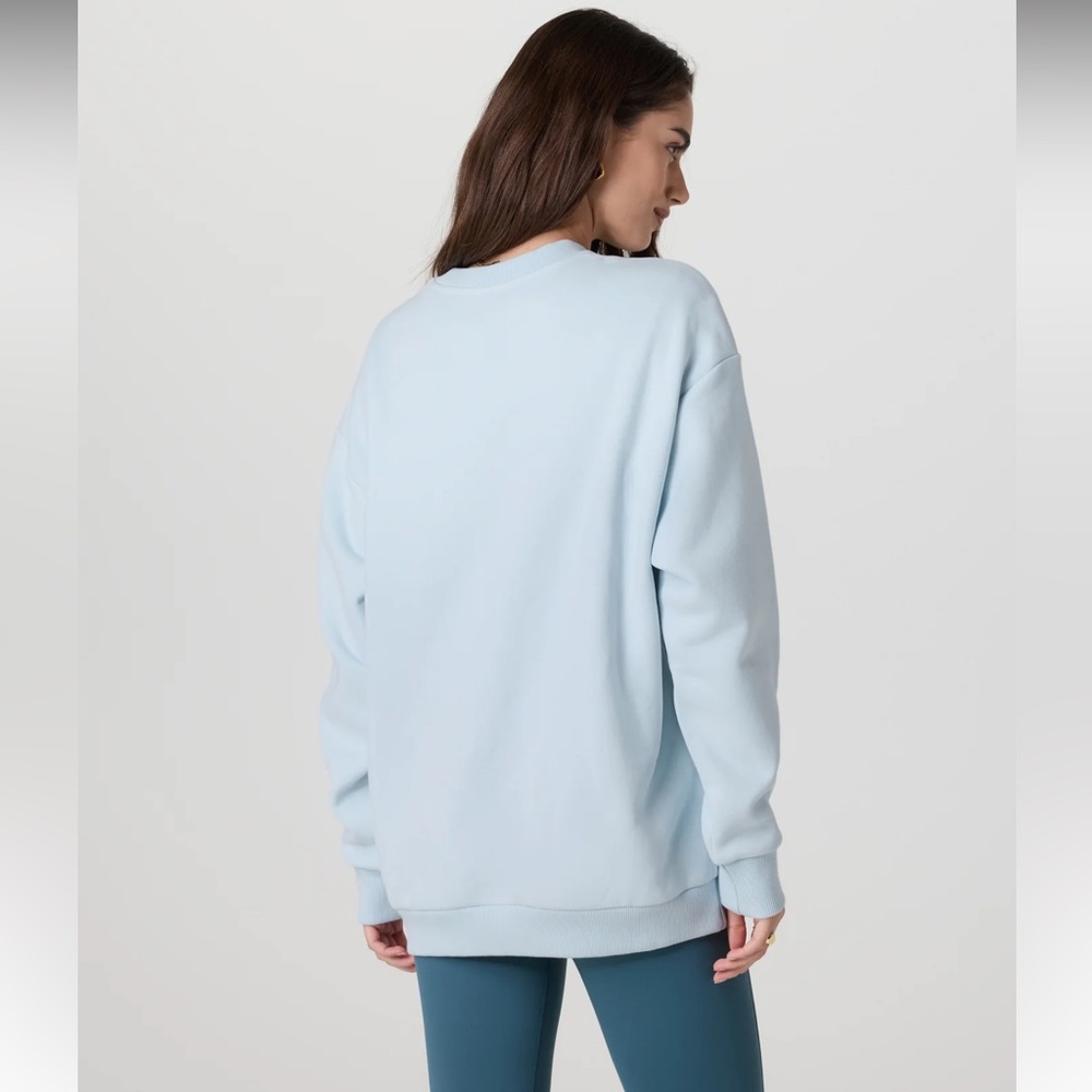 🩶Vuori Restore Oversized Crew 2.0 - Picture 3 of 9